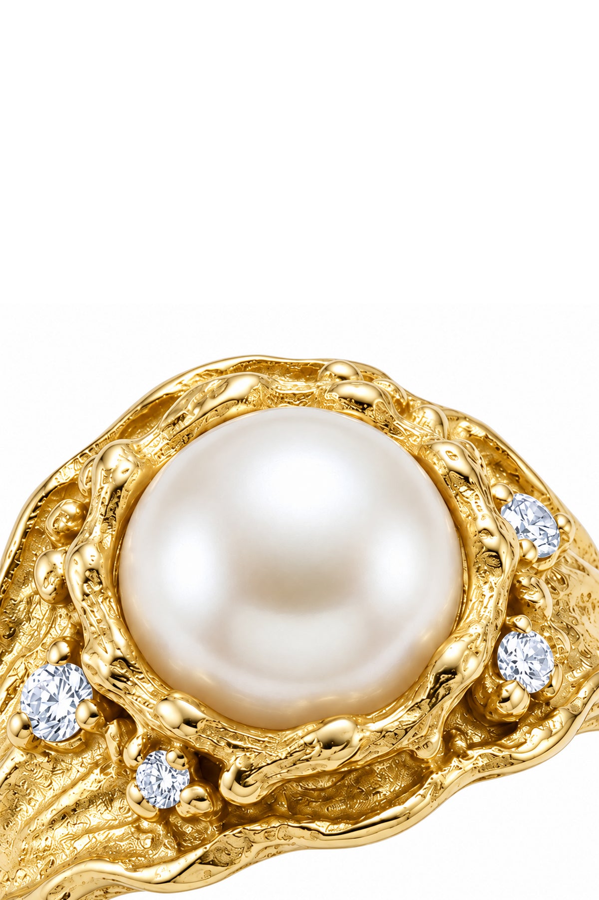 Cream Centre Ring